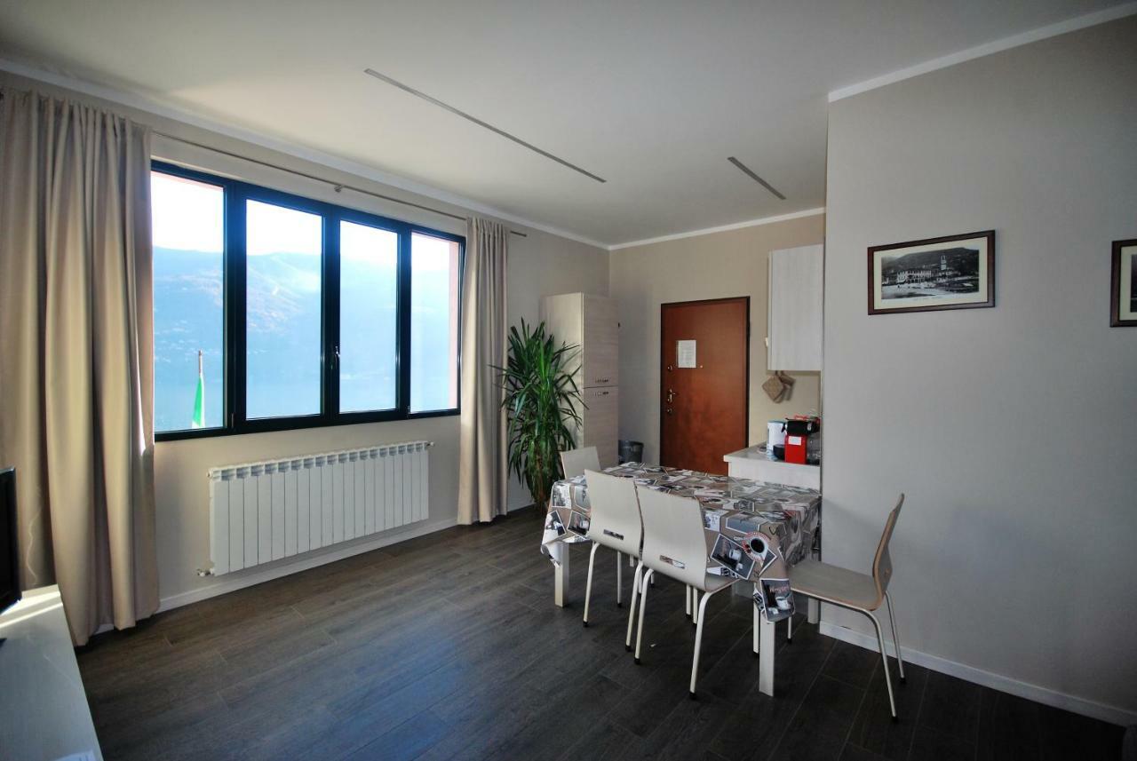 Ferienwohnung Residenza Andrea Olga Laglio Exterior foto